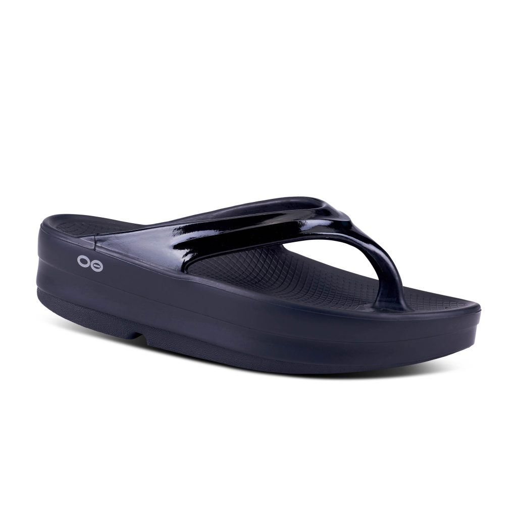 women's oofos sandals