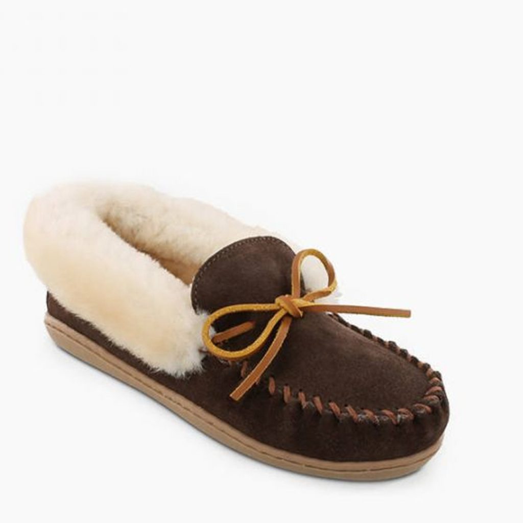 Minnetonka women's slippers