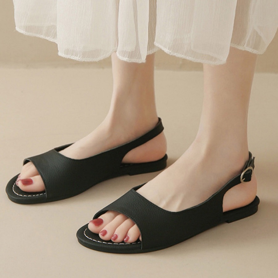 Flat summer shoes