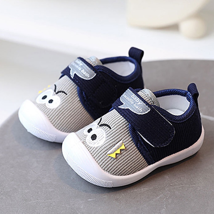 Summer shoes for toddlers